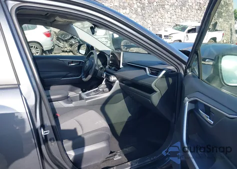 2024 Toyota Rav4 Xle z USA, uszkodzony, nr VIN JTMW1RFV6RD117876